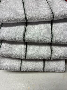 4 White Stripe Towels - Soft Absorbent